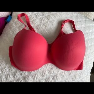Victoria Secret Bra Underwire - 36DD